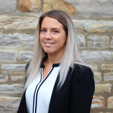 Toni Naylor